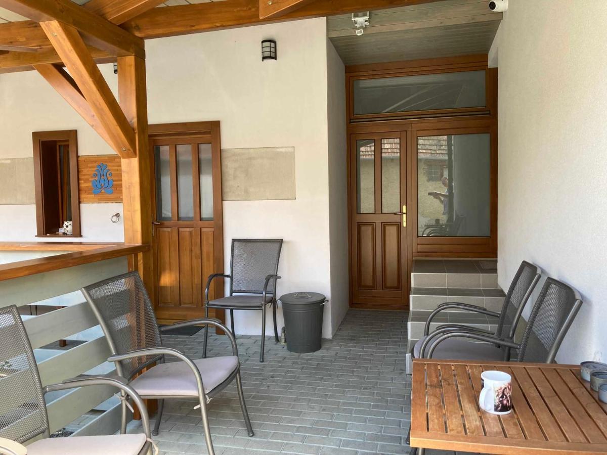 Toronyi Vendégház Esterno foto